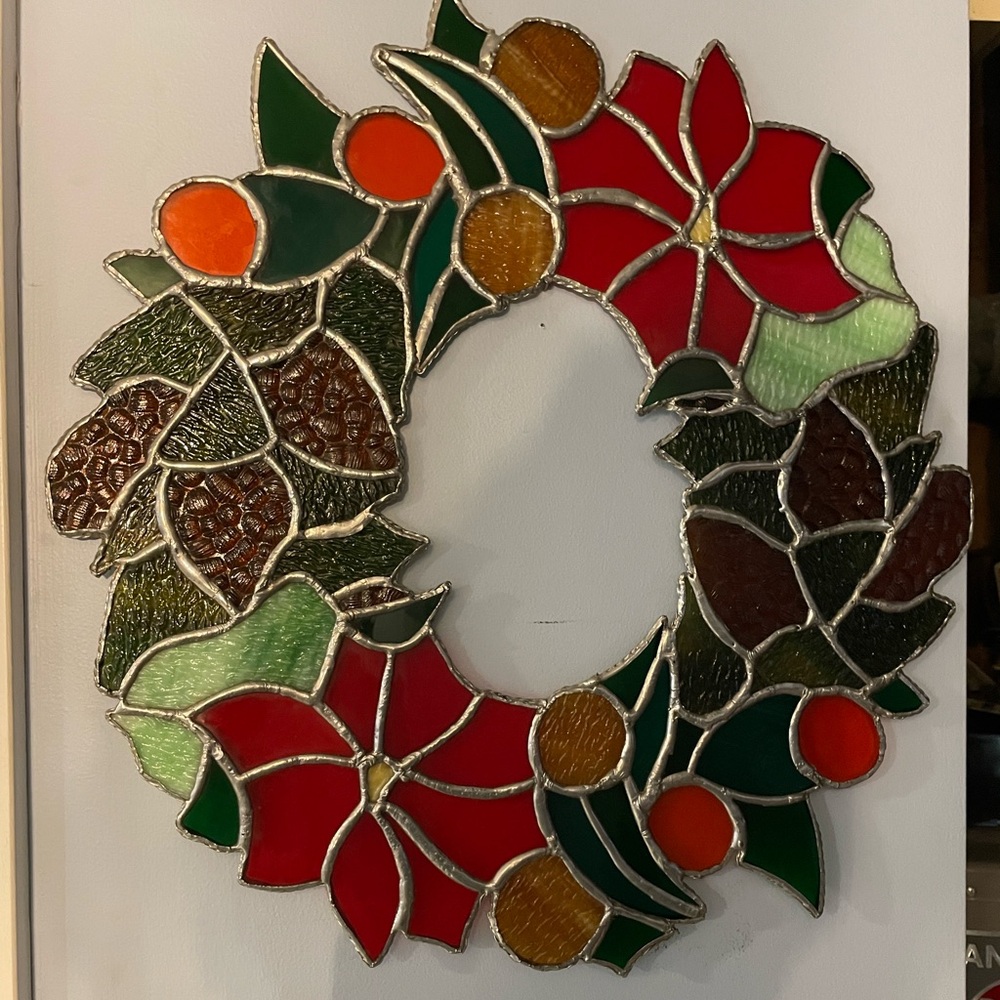 Stained glass wreath